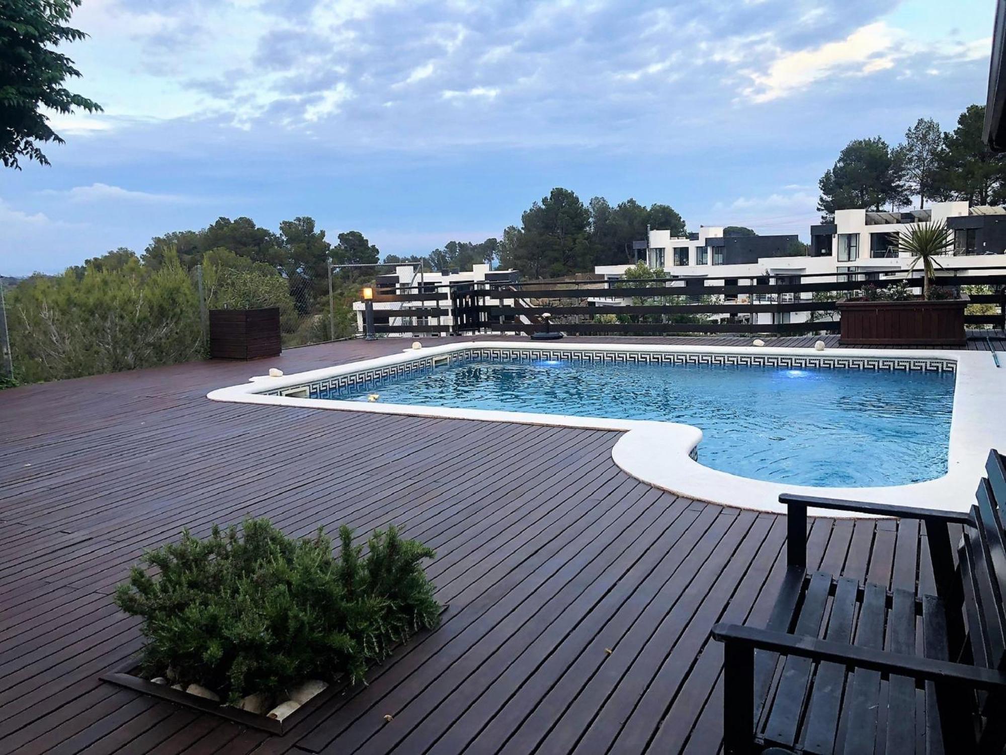 Villa Du Lac Speciale Pour Famille Avec Enfant Riudecanyes Exterior foto