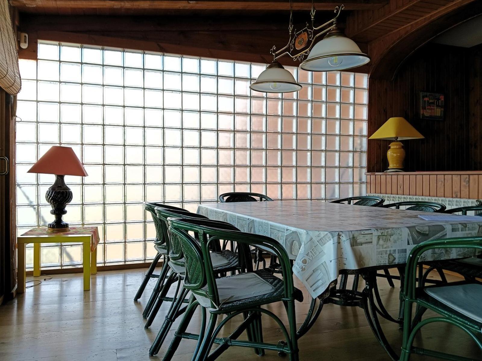 Villa Du Lac Speciale Pour Famille Avec Enfant Riudecanyes Exterior foto